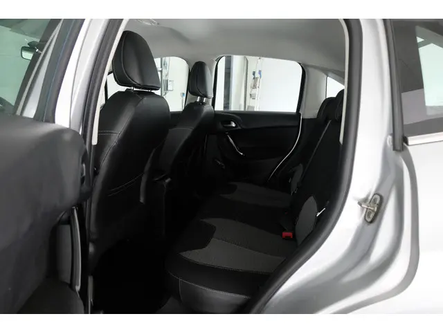 Citroën C3 1.2 VTi Collection 2014 Benzine 5