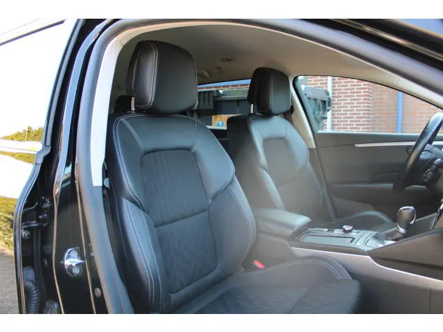 Renault Talisman Estate 1.3 TCe Limited 2019 Benzine 14