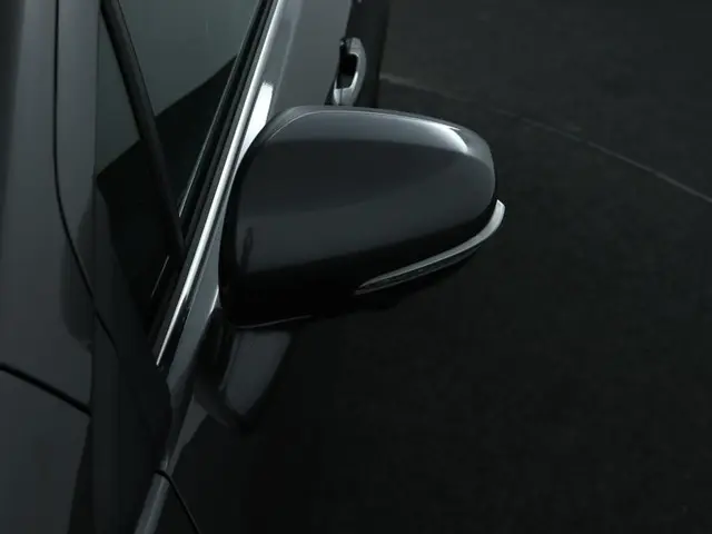 Suzuki S-Cross 1.5 Hybrid Style 2025 Hybride Benzine 36
