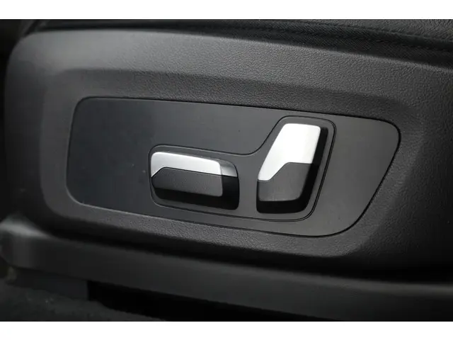 BMW iX3 M Sport 80 kWh 2022 Elektrisch 9