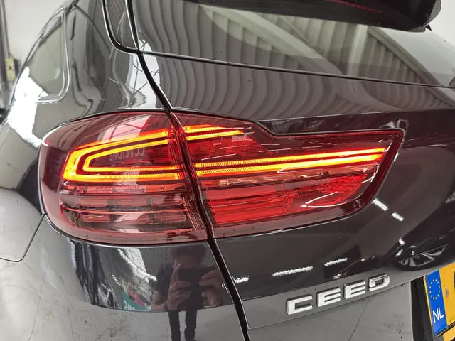 Kia Ceed Sportswagon 1.0 T-GDi DynamicLine 2019 Benzine 20