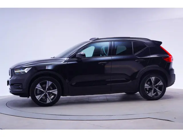 Volvo XC40 P8 Recharge AWD R-Design 2021 Elektrisch 3