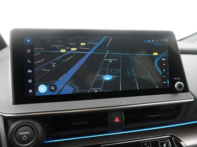 Toyota Prius 2.0 Plug-in Executive 2023 Hybride Benzine 14