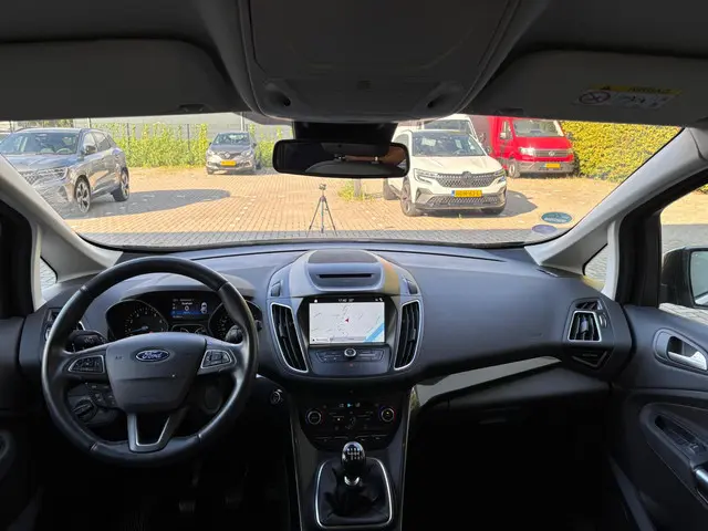 Ford C-MAX 1.5 Titanium 2018 Benzine 3