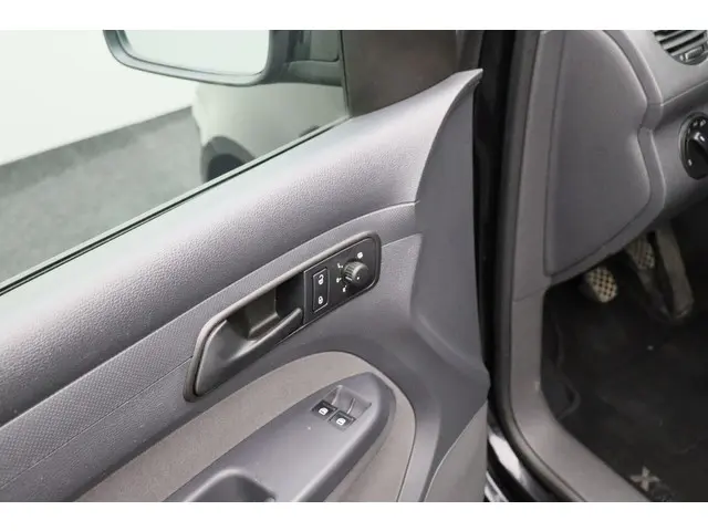 Volkswagen Caddy 1.2 TSI 2012 Benzine 9