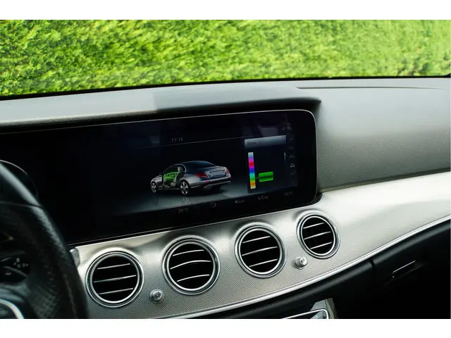 Mercedes-Benz E-Klasse E 250 Ambition 2016 Benzine 41