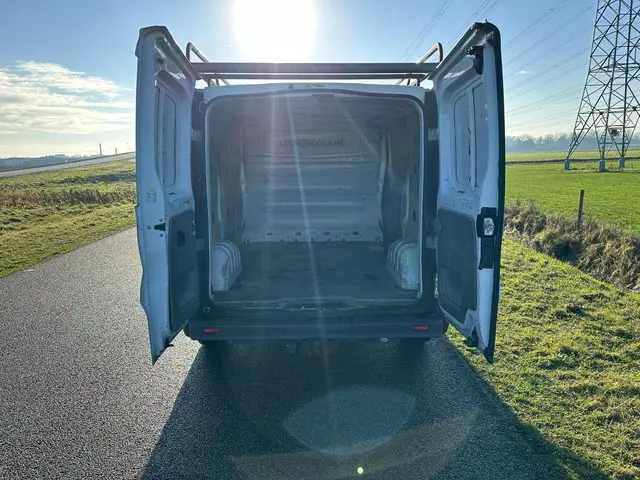 Opel Vivaro 2.0 CDTI L1H1 AIRCO / NAP ! 2007 Diesel 16