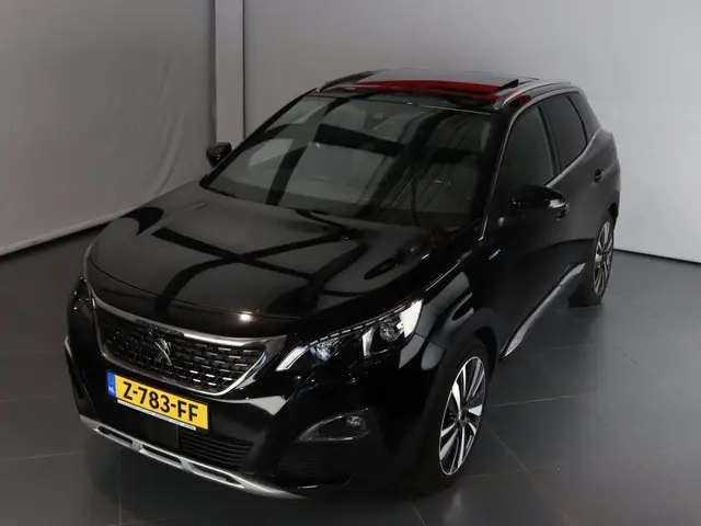 Peugeot 3008 1.6 HYbrid4 300 GT 2020 Hybride Benzine 3