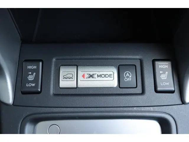 Subaru Forester 2.0 Luxury 4wd org. NL-auto 2016 Benzine 15