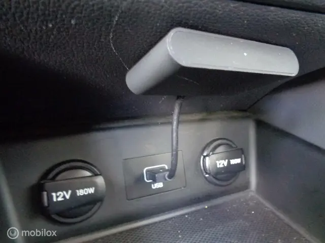Hyundai IONIQ 1.6 GDi Comfort - Plus 2021 Hybride Benzine 26