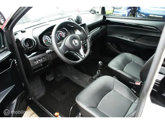 Aixam eCity Brommobiel Sport 2024 Elektrisch 8