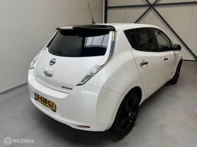 Nissan Leaf Acenta 30 kWh 2017 Elektrisch 8