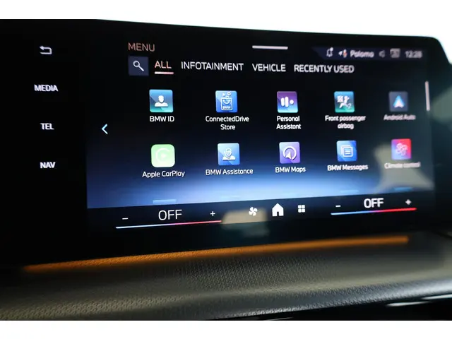 BMW 2 Serie Active Tourer 220i 2025 Benzine 13