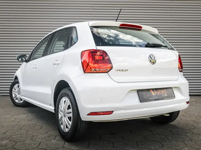 Volkswagen Polo 1.2 TSI Comfortline 2014 Benzine 8