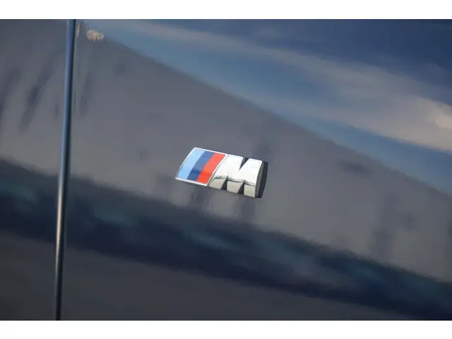 BMW 3 Serie Sedan 320i 2022 Benzine 7