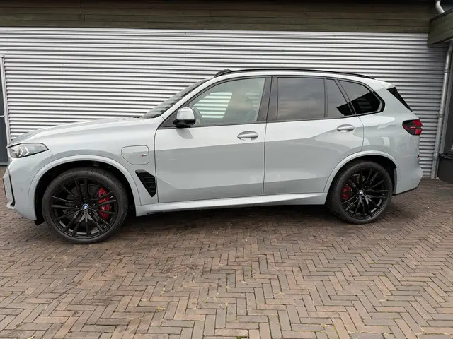 BMW X5 xDrive50e High Executive 2024 Hybride Benzine 4