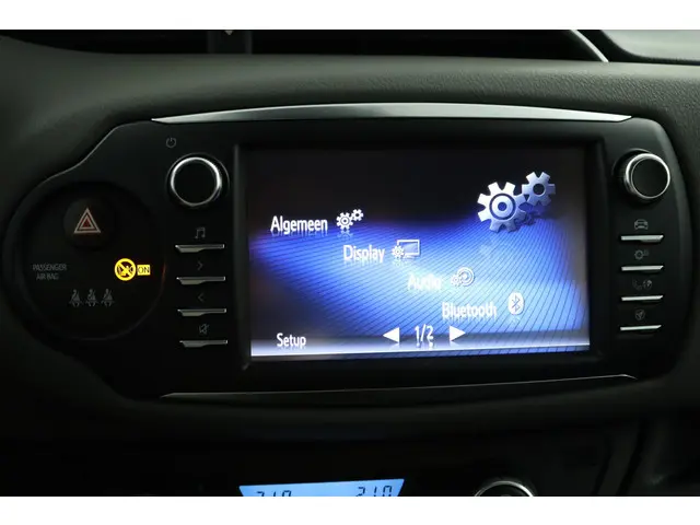 Toyota Yaris 1.5 Hybrid Active 2020 Hybride Benzine 47