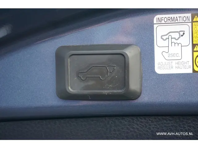 Toyota RAV4 2.2D Dynamic 4WD 2013 Diesel 9