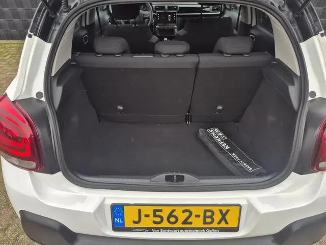 Citroën C3 1.2 PureTech Feel 2020 Benzine 11