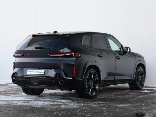 BMW XM PHEV Label Red 30 kWh 2025 Hybride Benzine 23