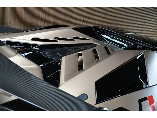 Lamborghini Aventador 6.5 V12 SVJ Roadster 2021 Benzine 34