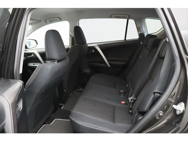 Toyota RAV4 2.5 Hybrid Style 2016 Hybride Benzine 15