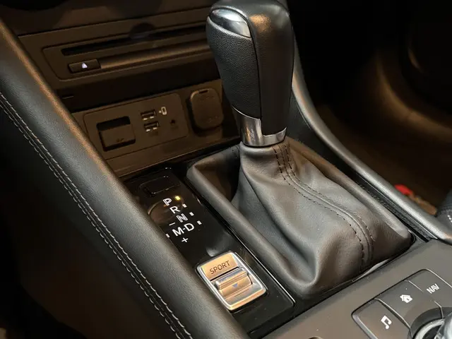 Mazda CX-3 2.0 SkyActiv-G 150 GT-M 4WD 2019 Benzine 19