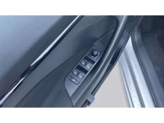 Škoda Kamiq 1.0 TSI Ambition 2020 Benzine 16