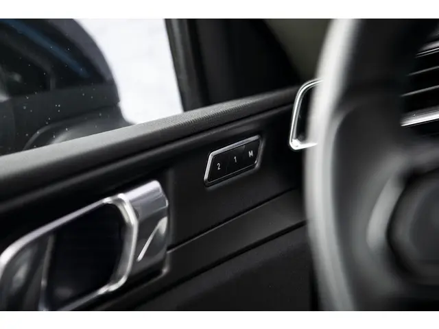Lynk & Co 01 1.5 2022 Hybride Benzine 24