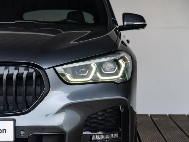 BMW X1 sDrive20i 2020 Benzine 13