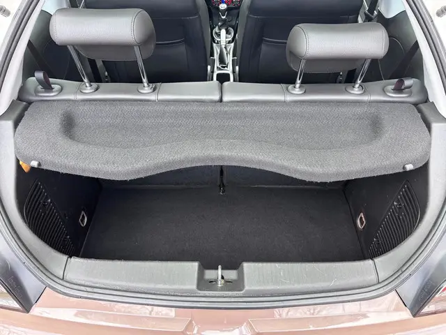 Opel ADAM 1.4 Glam 2014 Benzine 15