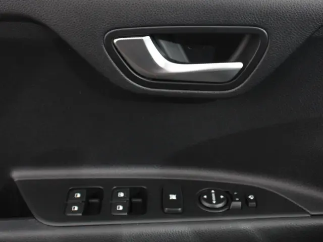 Kia Stonic 1.0 T-GDi MHEV DynamicPlusLine 2023 Benzine 15