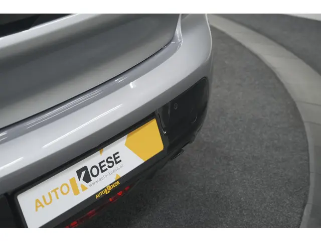 Peugeot 208 PureTech 100 Allure 2022 Benzine 24