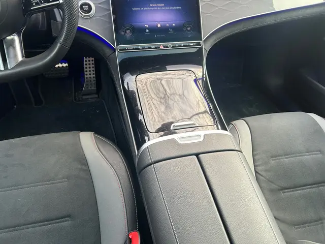 Mercedes-Benz EQE 350+ AMG Line 91 kWh 2022 Elektrisch 12