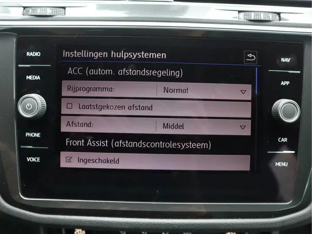 Volkswagen Tiguan 1.5 TSI Comfortline 2020 Benzine 41