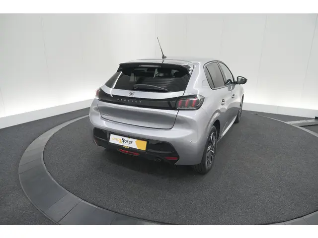 Peugeot 208 PureTech 100 Allure Pack 2023 Benzine 56