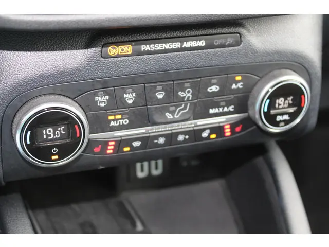 Ford Kuga 2.5 PHEV Titanium 2021 Hybride Benzine 22