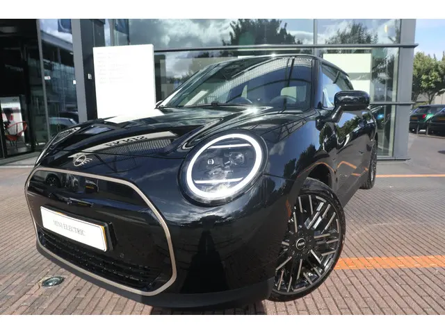 MINI 3-Deurs E 2025 Elektrisch 8