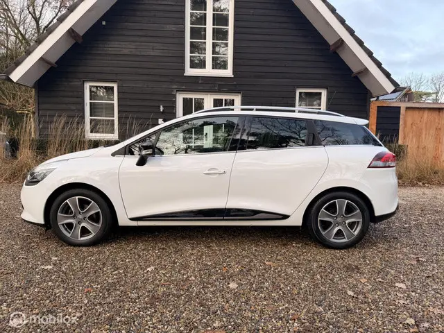 Renault Clio Estate 0.9 TCe Night&Day 2015 Benzine 4