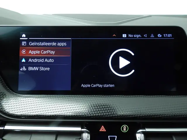 BMW 1 Serie 5-deurs 118i 2022 Benzine 24