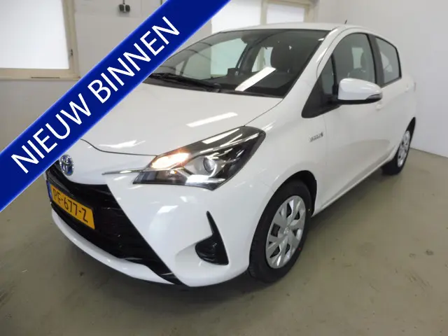 Toyota Yaris 1.5 Hybrid Aspiration 2017 Hybride Benzine