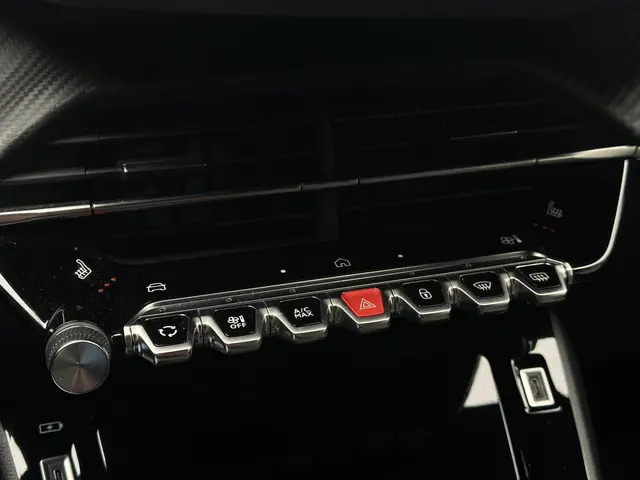 Peugeot 2008 1.2 PureTech Allure 2024 Benzine 23