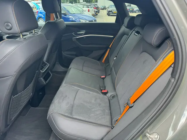 Audi e-tron 50 quattro S edition 71 kWh 2022 Elektrisch 21