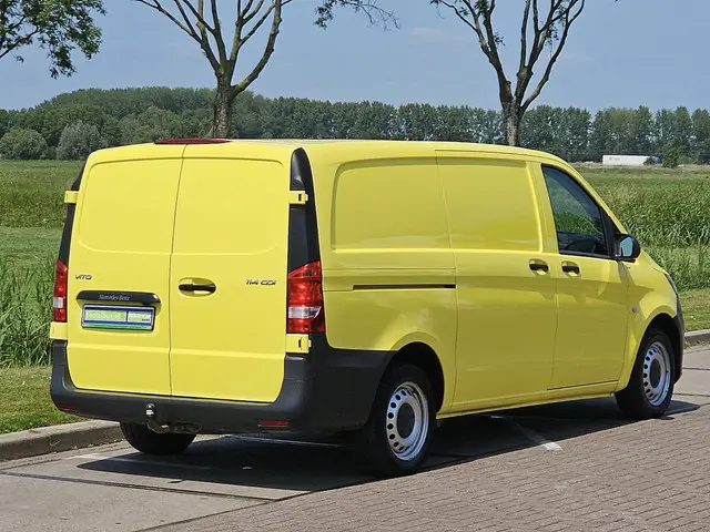 Mercedes-Benz Vito 114 2020 Diesel 3