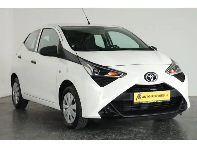 Toyota Aygo 1.0 VVT-i x-fun 2020 Benzine 4