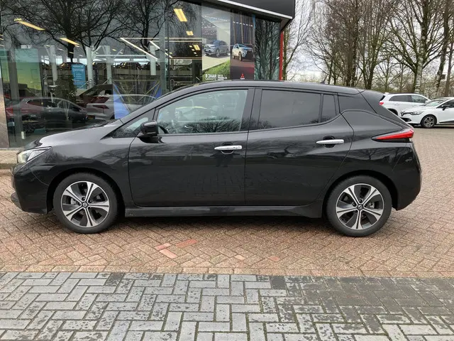Nissan Leaf N-Connecta 40 kWh 2019 Elektrisch 14