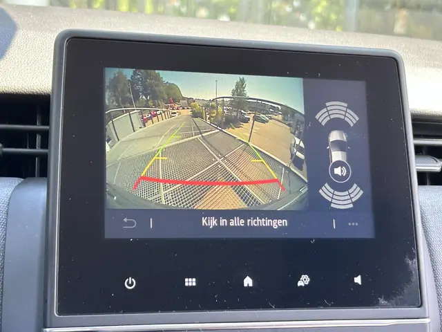 Mitsubishi Colt 1.0T MT Intense 2024 Benzine 11