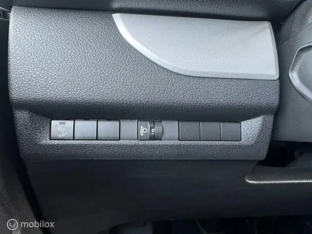 Opel Vivaro-e L1H1 Edition 50 kWh / Marge 2021 Elektrisch 24