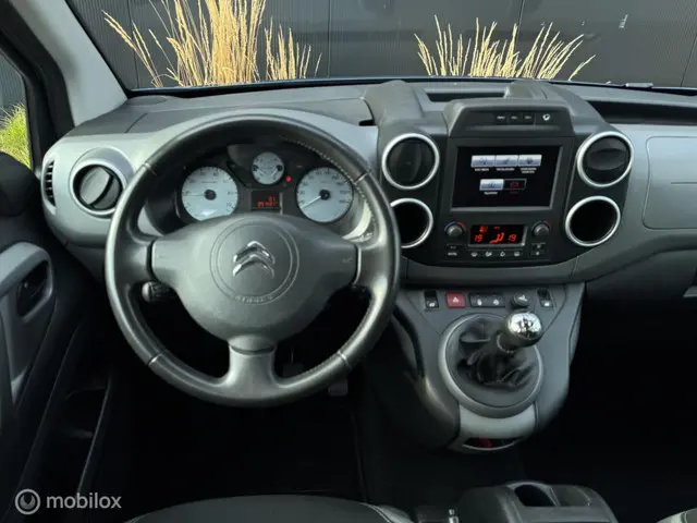 Citroën Berlingo combi 1.2 PureTech Feel 2016 Benzine 7