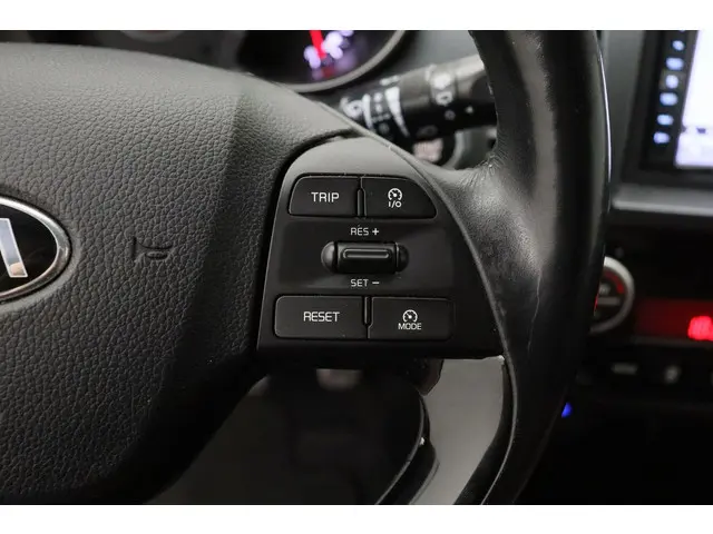 Kia Picanto 1.2 CVVT SportsLine 2015 Benzine 18